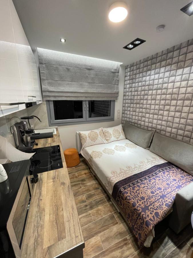 La Larissa Luxury Apartments Dafne Екстер'єр фото